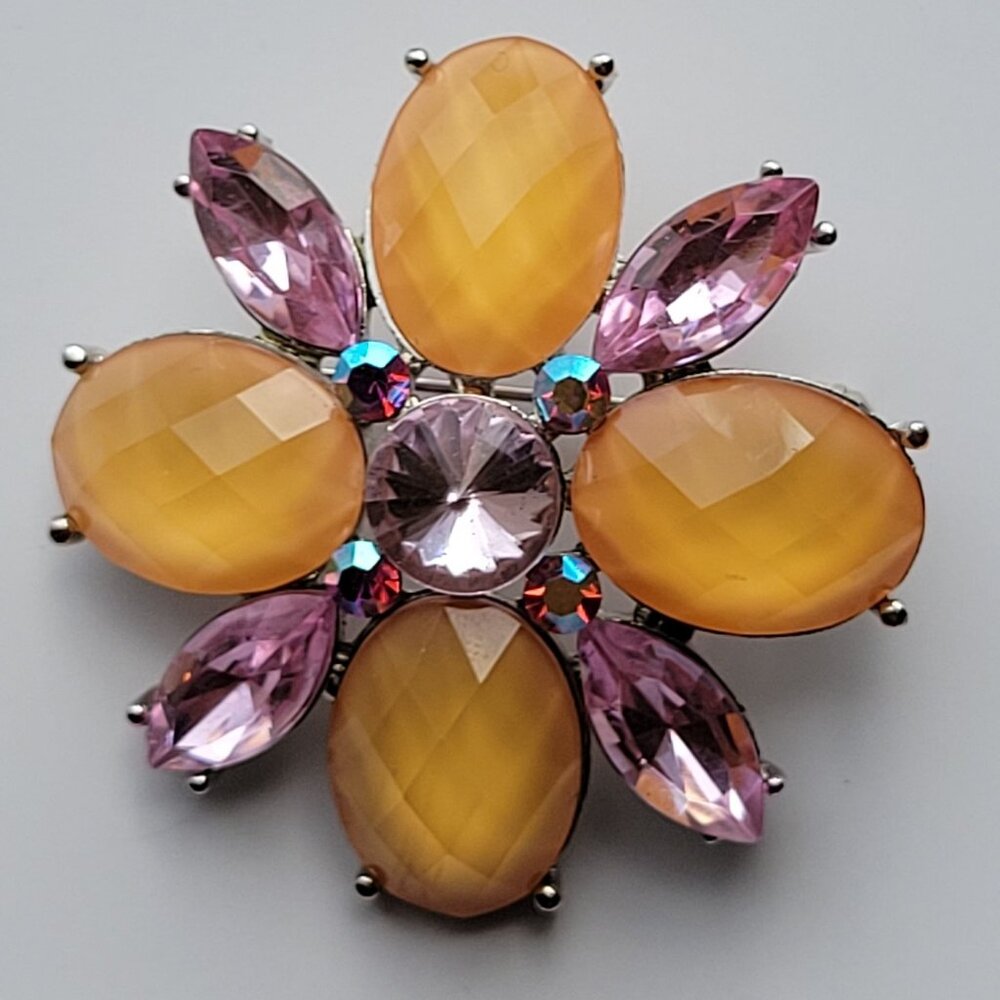 Vintage Floral Crystal Brooch With Pastel Yellow & Pink Faceted Stones